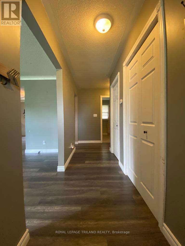 102 Ontario Street, Lambton Shores, Ontario  N0M 2N0 - Photo 18 - X12280638