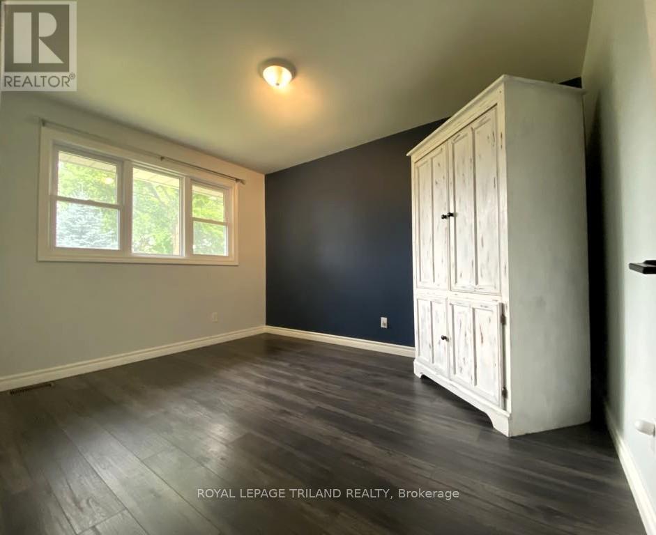 102 Ontario Street, Lambton Shores, Ontario  N0M 2N0 - Photo 32 - X12280638