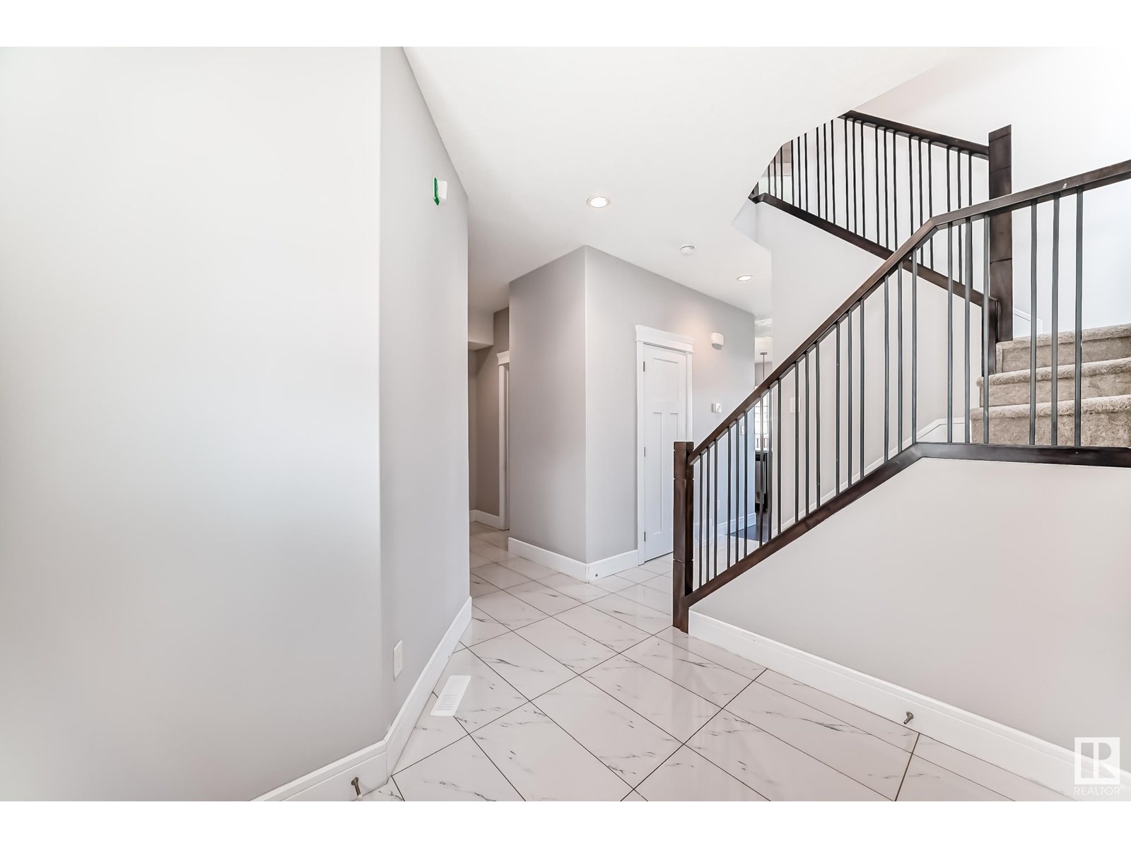 8579 Cushing Pl Sw, Edmonton, Alberta  T6W 3R4 - Photo 18 - E4447397