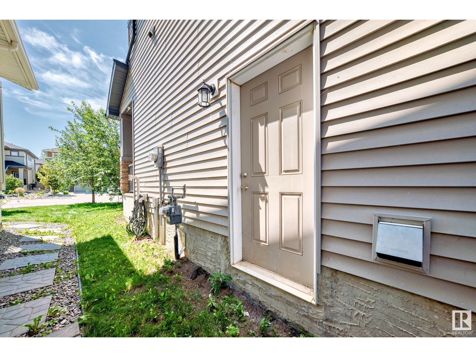 8579 Cushing Pl Sw, Edmonton, Alberta  T6W 3R4 - Photo 46 - E4447397