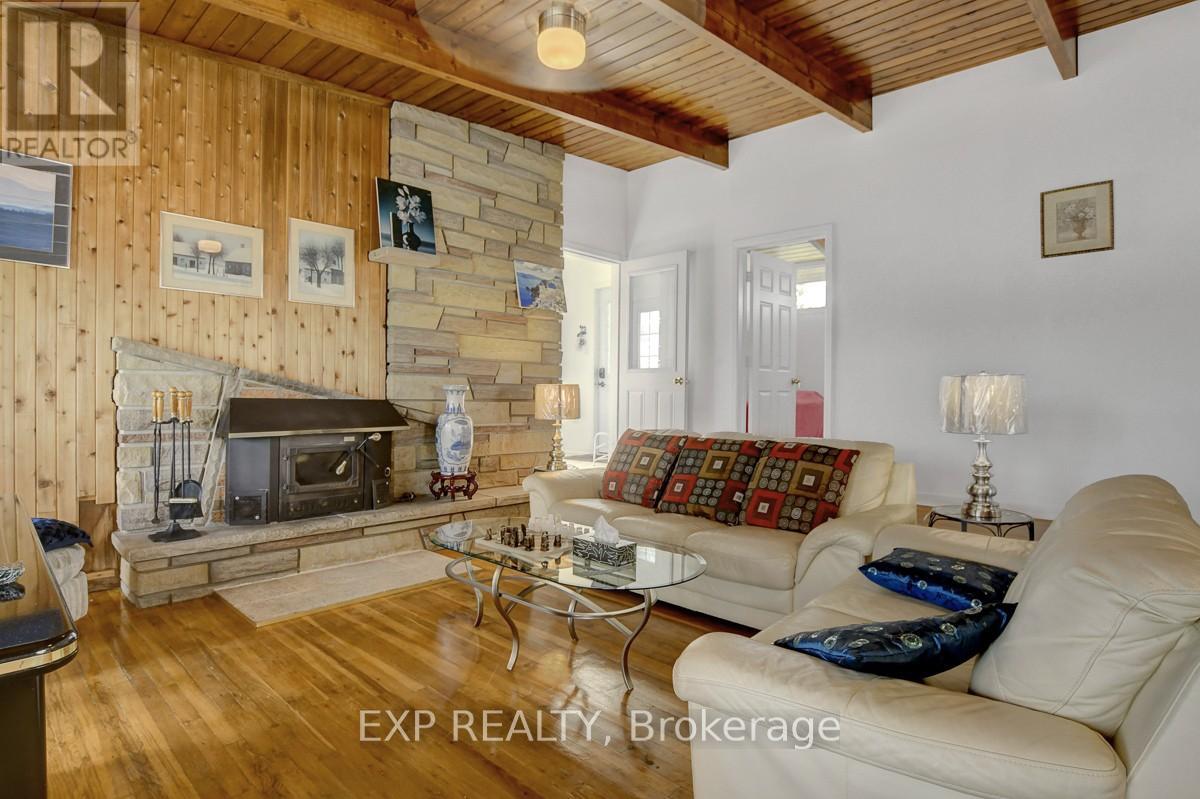 2986 Beaman Lane, Ottawa, Ontario  K9G 1J0 - Photo 13 - X12280634