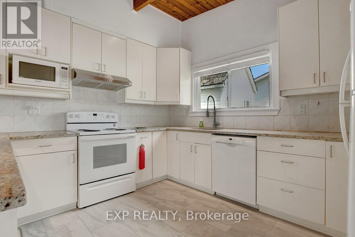 2986 Beaman Lane, Ottawa, Ontario  K9G 1J0 - Photo 21 - X12280634
