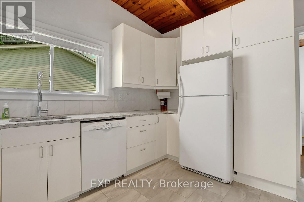 2986 Beaman Lane, Ottawa, Ontario  K9G 1J0 - Photo 24 - X12280634