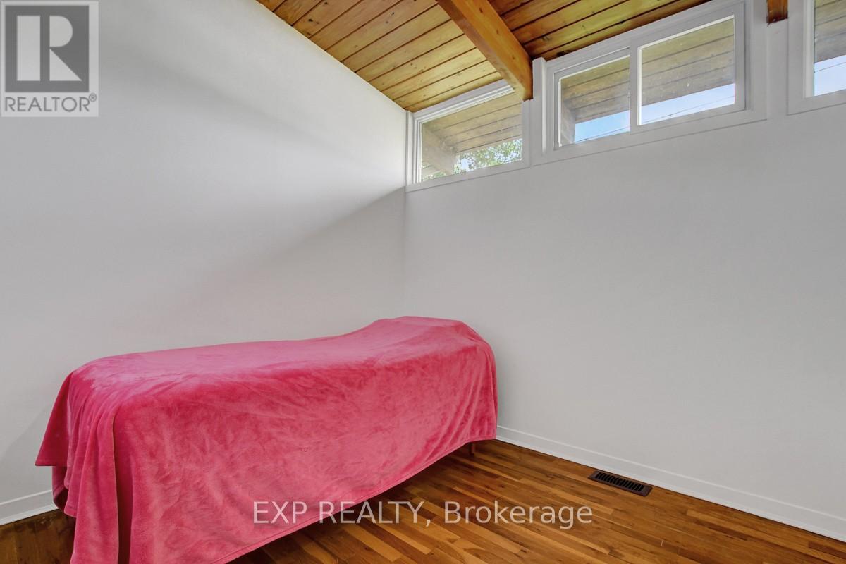 2986 Beaman Lane, Ottawa, Ontario  K9G 1J0 - Photo 33 - X12280634