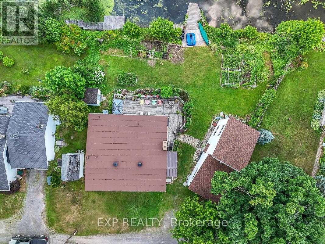 2986 Beaman Lane, Ottawa, Ontario  K9G 1J0 - Photo 4 - X12280634