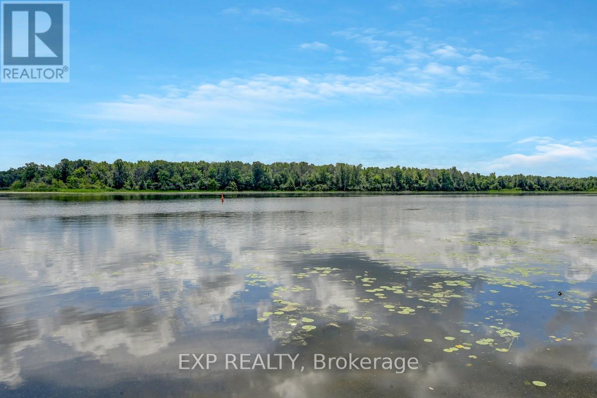 2986 Beaman Lane, Ottawa, Ontario  K9G 1J0 - Photo 46 - X12280634