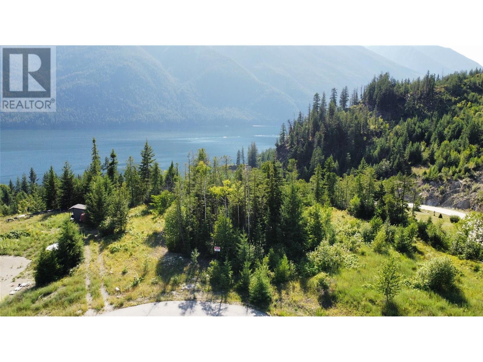 210 Fullmoon Road, Rosebery, British Columbia  V0G 1S1 - Photo 7 - 10335451