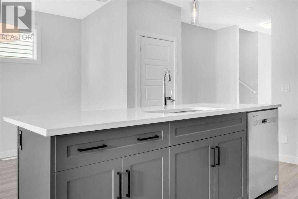 Property at 16 Amblefield Avenue NW image 5