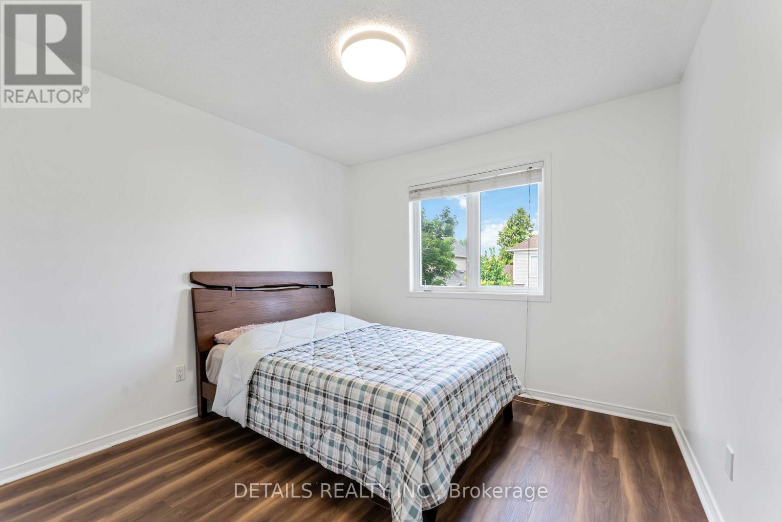 15 Daybreak Street, Ottawa, Ontario  K2G 6R7 - Photo 30 - X12280650