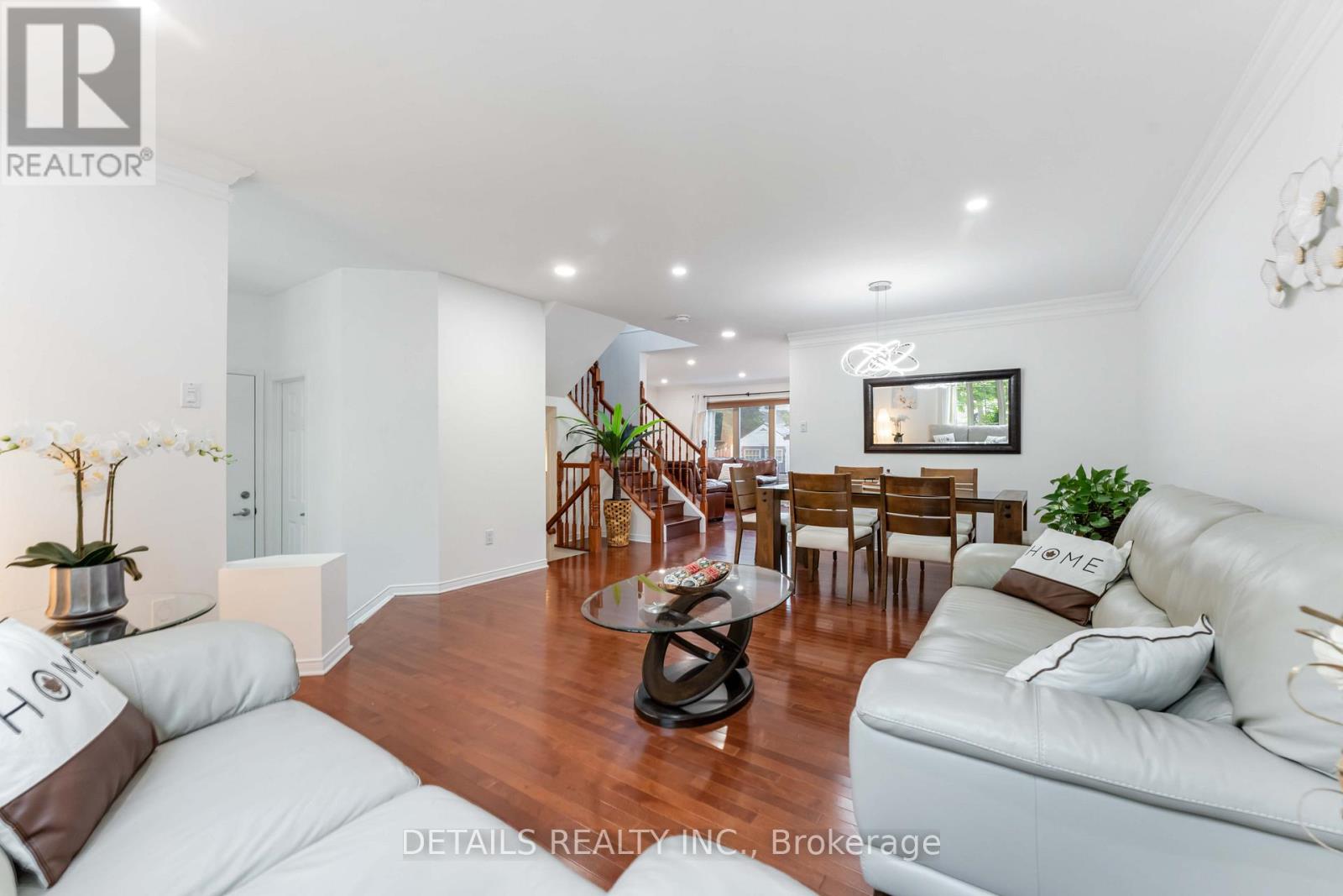 15 Daybreak Street, Ottawa, Ontario  K2G 6R7 - Photo 8 - X12280650