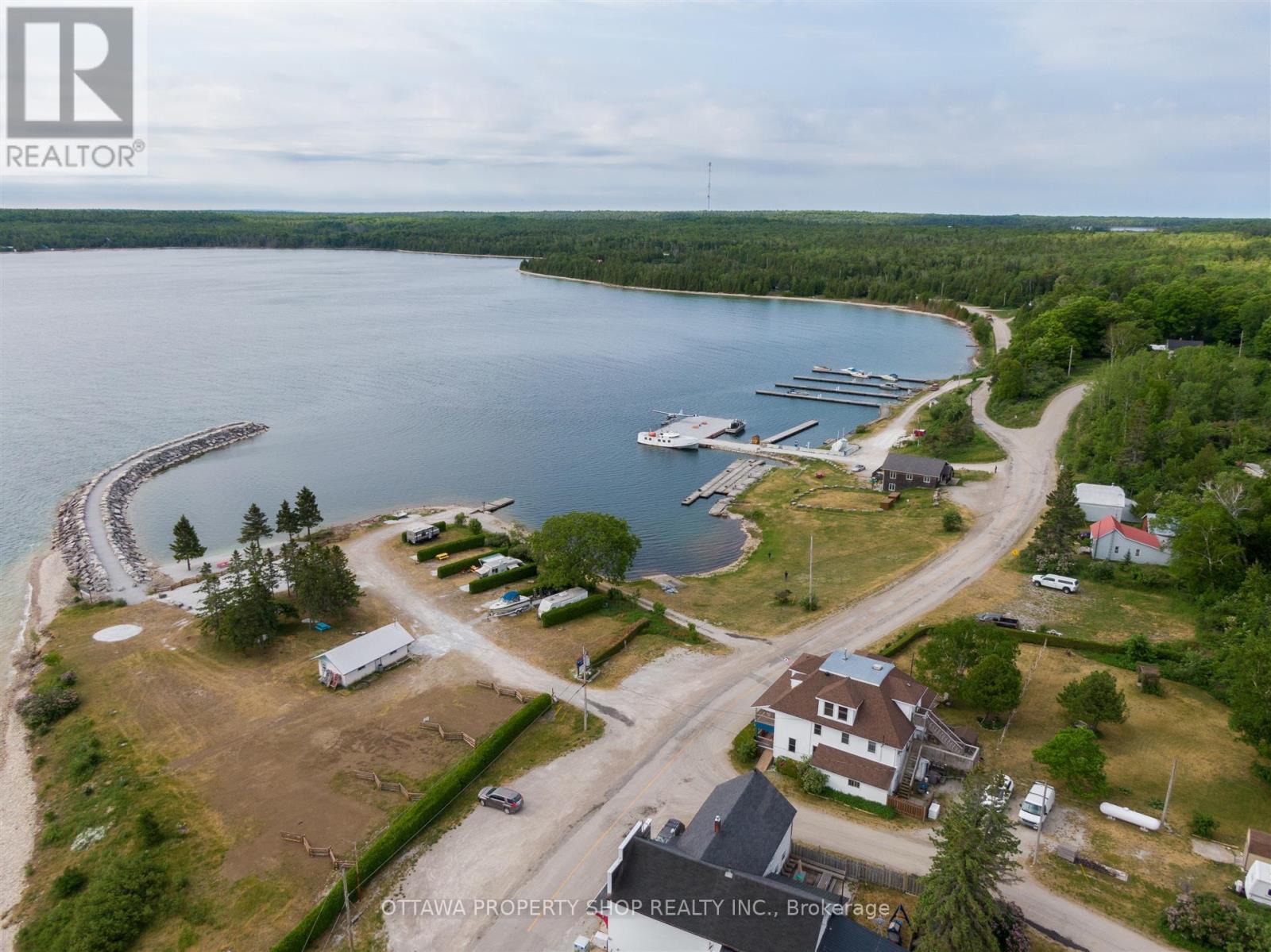 25959 Hwy 540 Highway, Manitoulin Remote Area, Ontario  P0P 1R0 - Photo 15 - X12280653