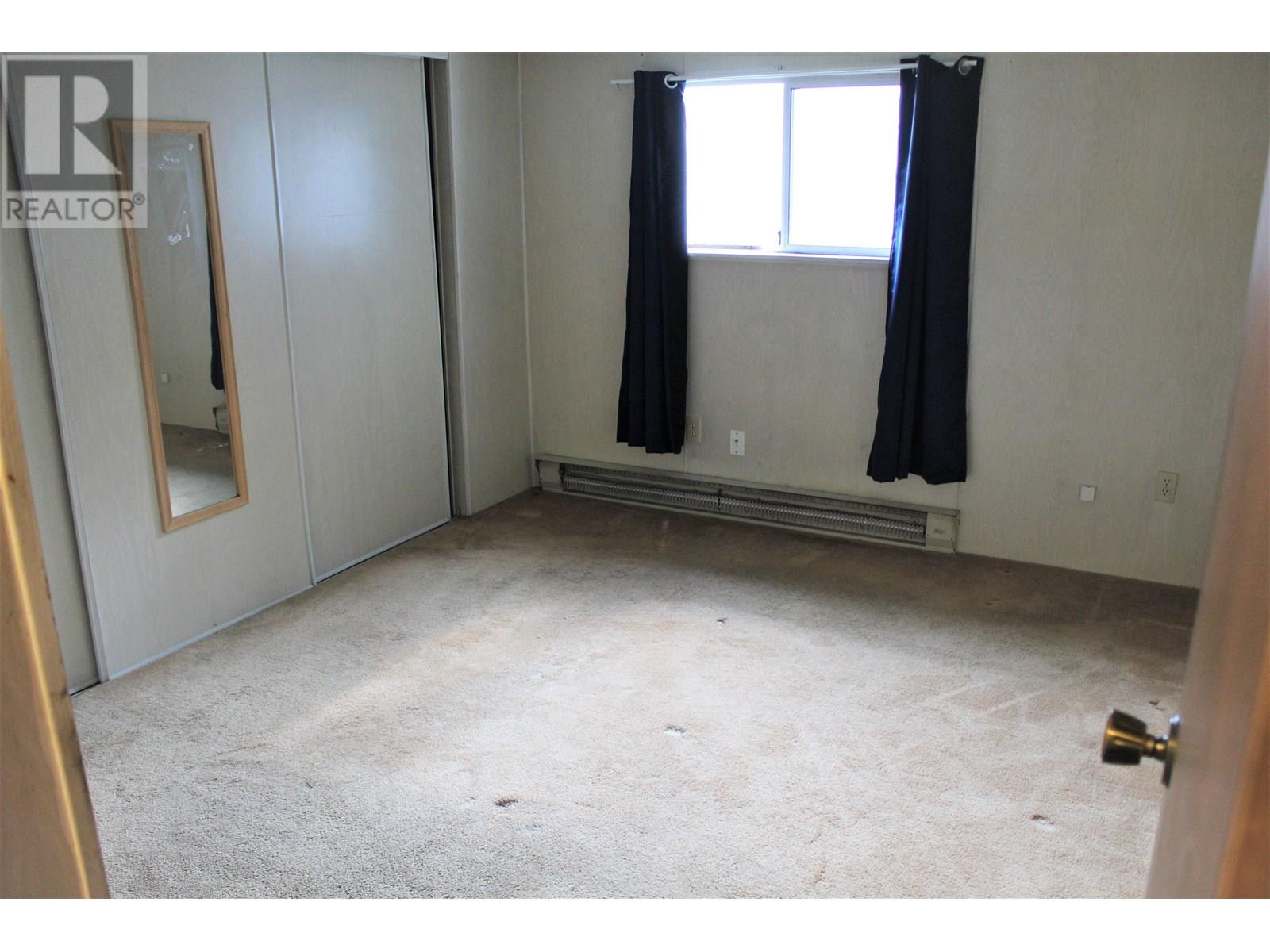 Property at 39 145 KING EDWARD STREET image 4