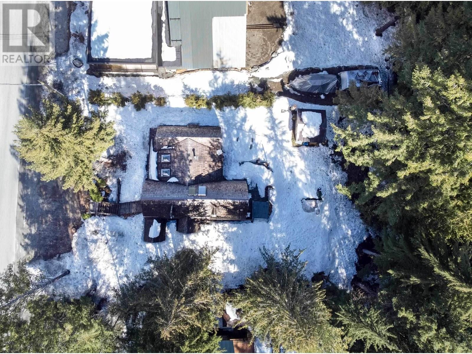 8160 Alpine Way, Whistler, British Columbia  V8E 0G2 - Photo 8 - R3025300