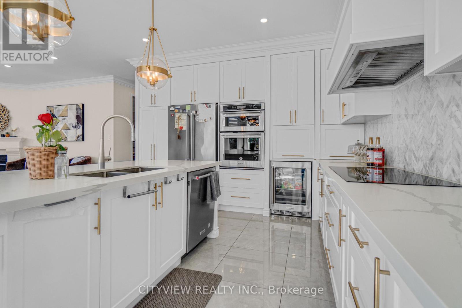 3831 Candlelight Drive, Mississauga (Churchill Meadows), Ontario  L5M 8A8 - Photo 19 - W12280688