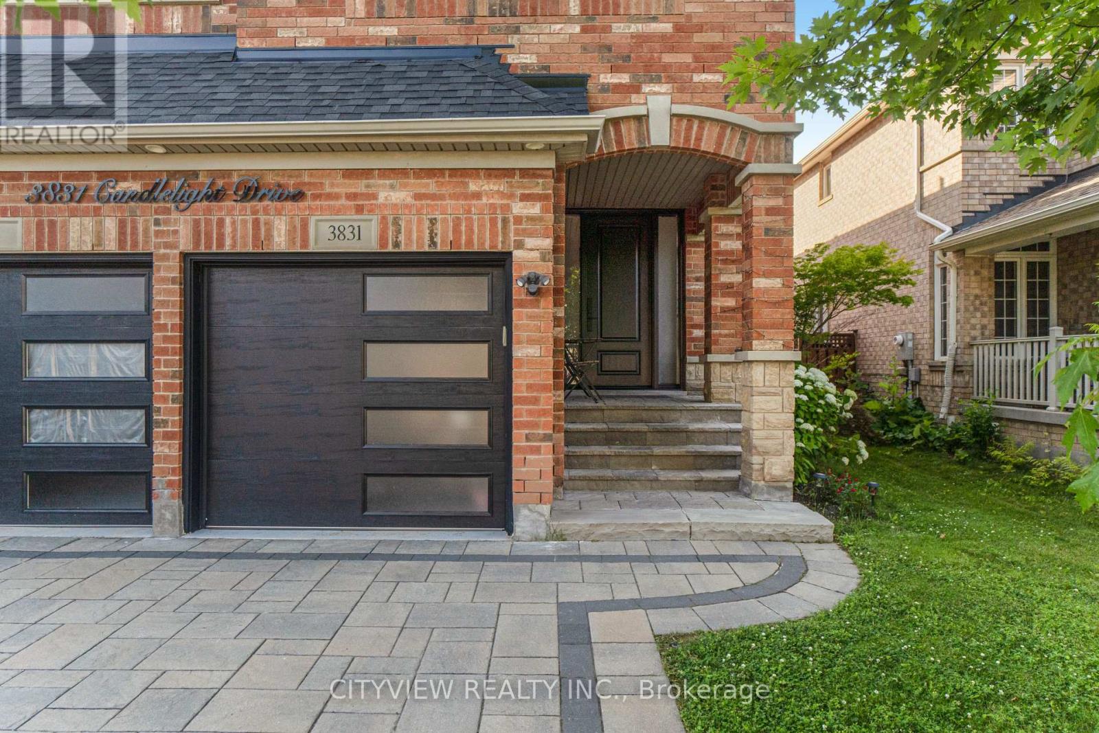 Property at 3831 CANDLELIGHT DRIVE image 3