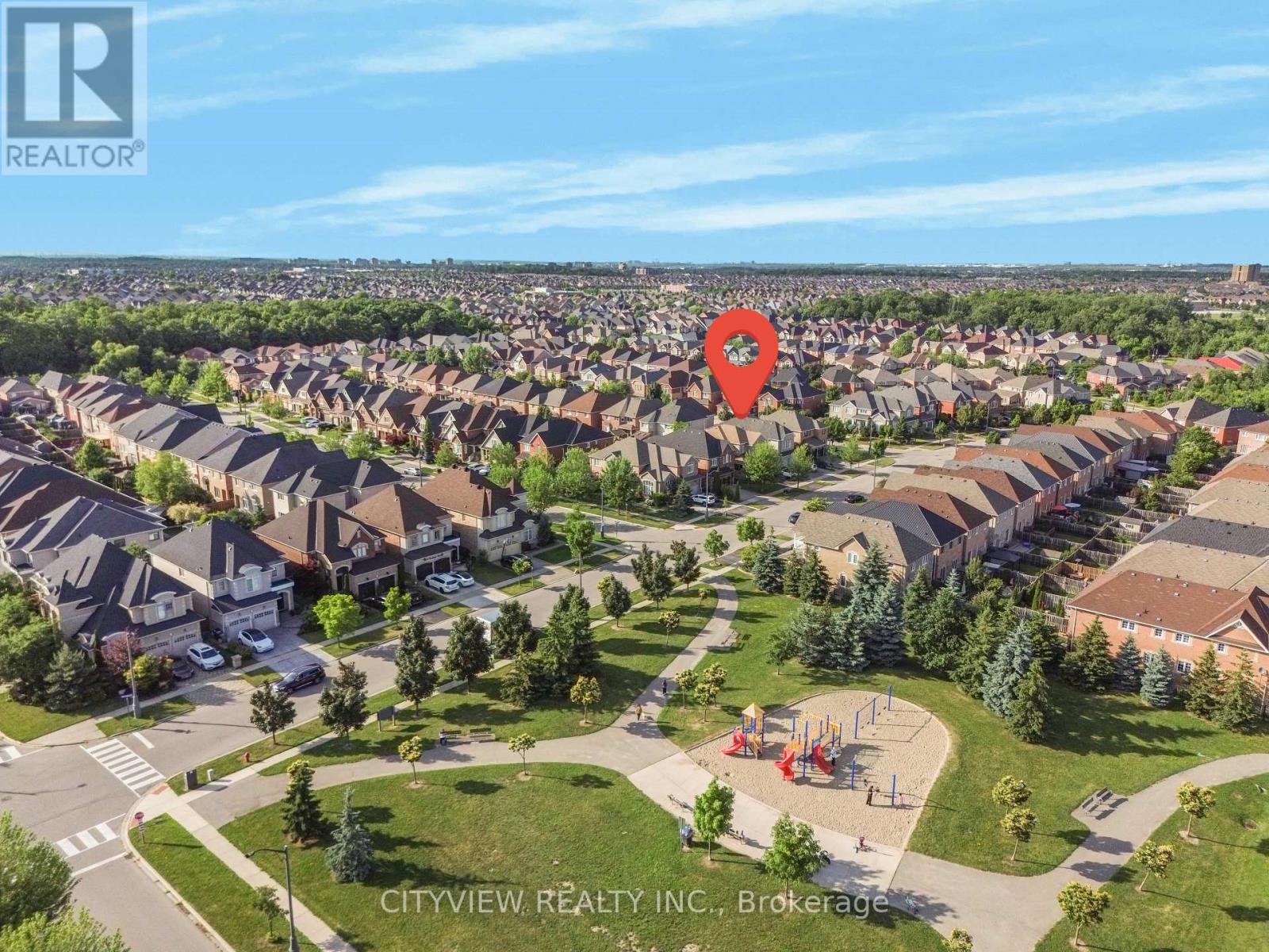 Property at 3831 CANDLELIGHT DRIVE image 4