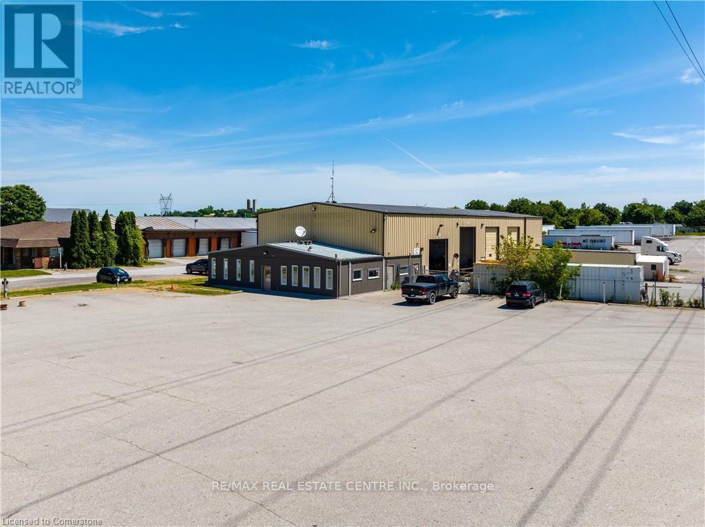 3378 Putnam Road, Thames Centre, Ontario  N0L 2B0 - Photo 4 - X12280687