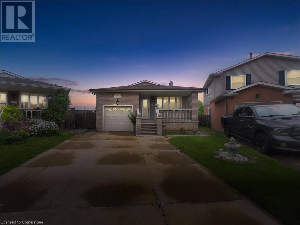 Property at 2 MARK Place image 1