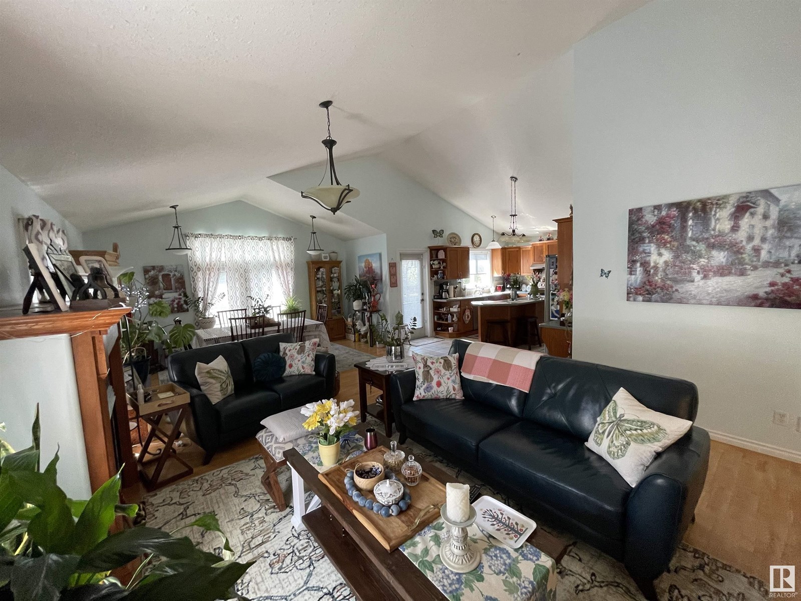 Property at 408 DAVENPORT DR image 1