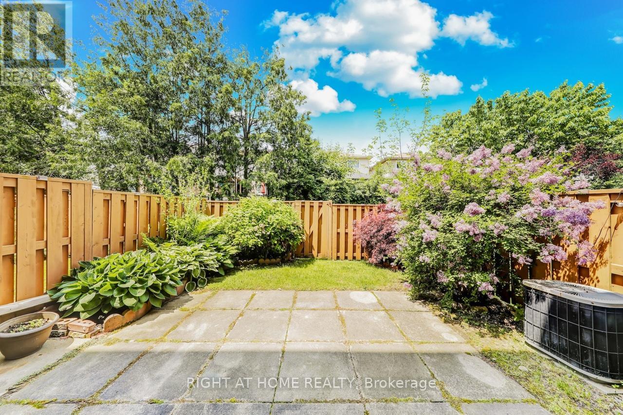 9 - 9 Ashton Crescent, Brampton, Ontario  L6S 3J9 - Photo 22 - W12280726