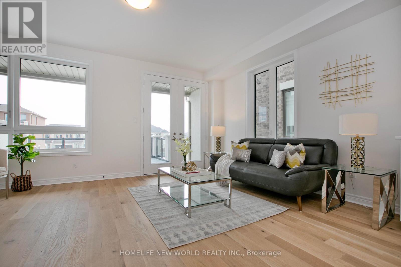 Property at 83 MUMBAI DRIVE image 5