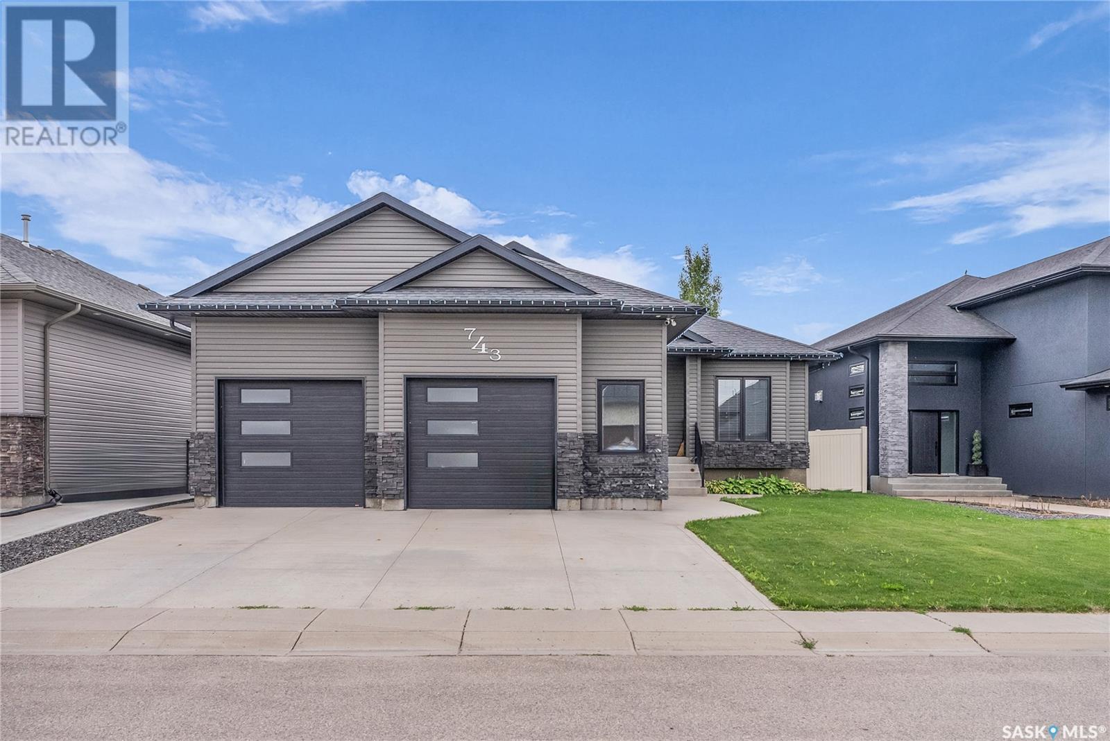 743 Kloppenburg COURT, saskatoon, Saskatchewan