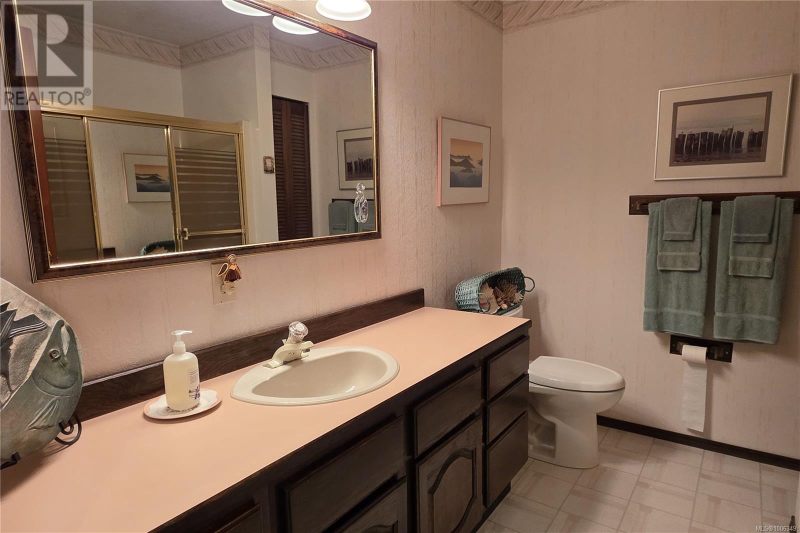 Property at 1613 Passage View Dr image 2