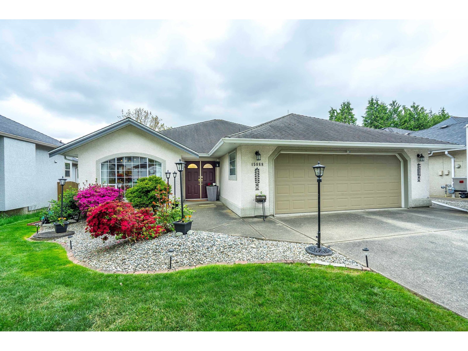 Property at 15868 80A AVENUE image 2