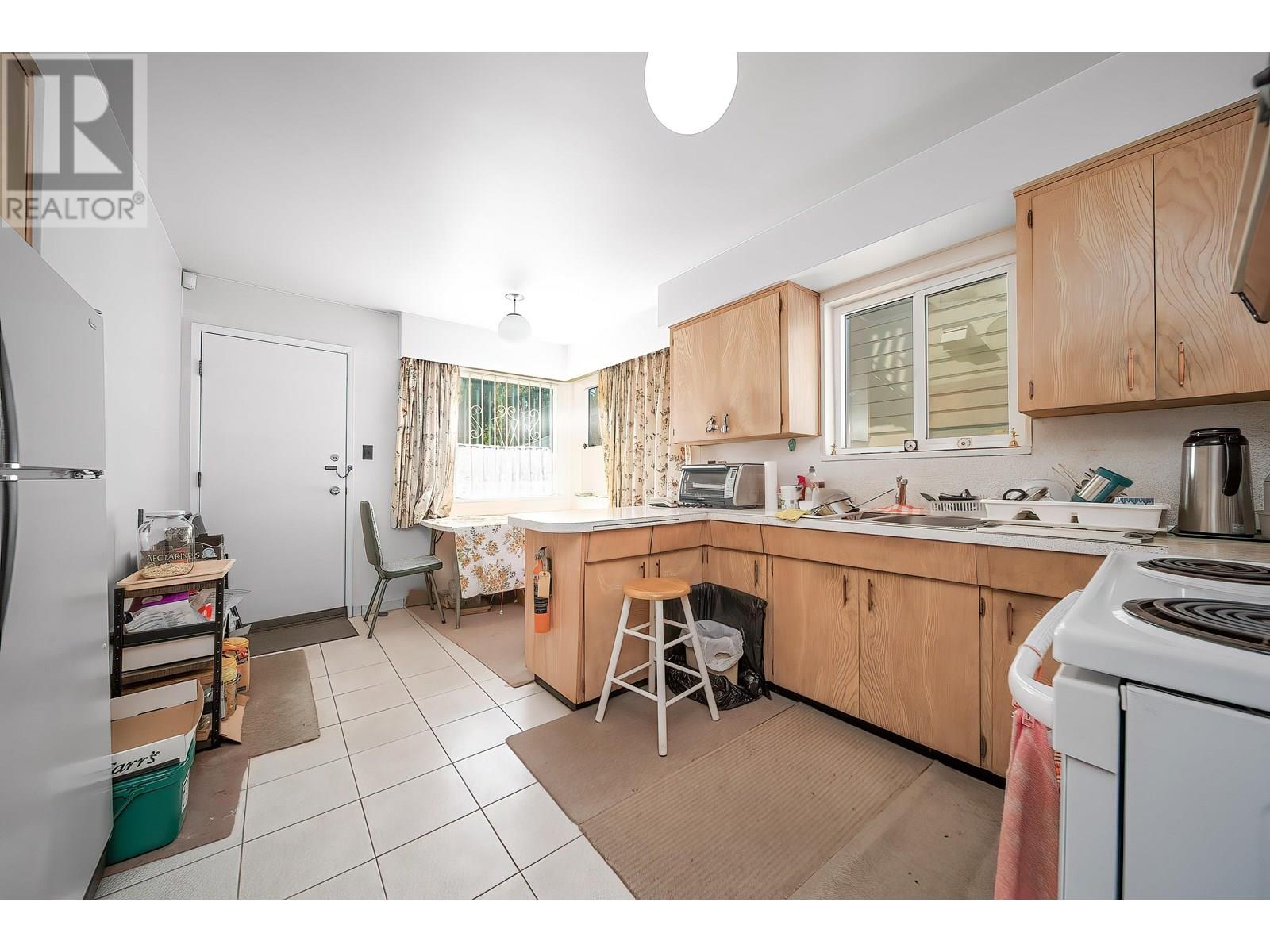 6713 Lanark Street, Vancouver, British Columbia  V5P 2Z5 - Photo 17 - R3022017