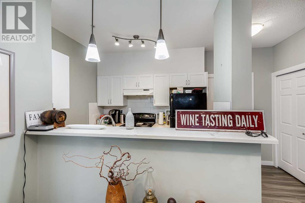 Property at 1116, 604 East Lake Boulevard NE image 2