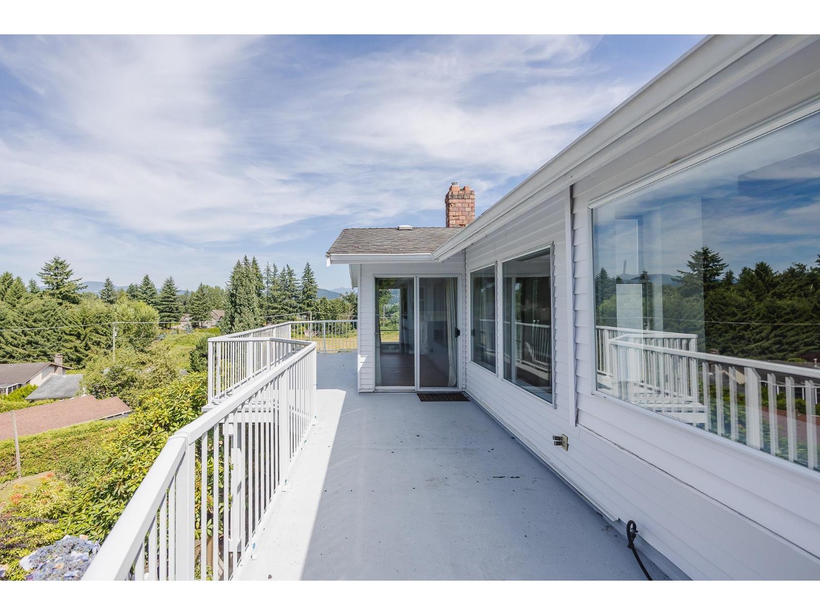 33033 Banff Place, Abbotsford, British Columbia  V2S 7B1 - Photo 15 - R3025226