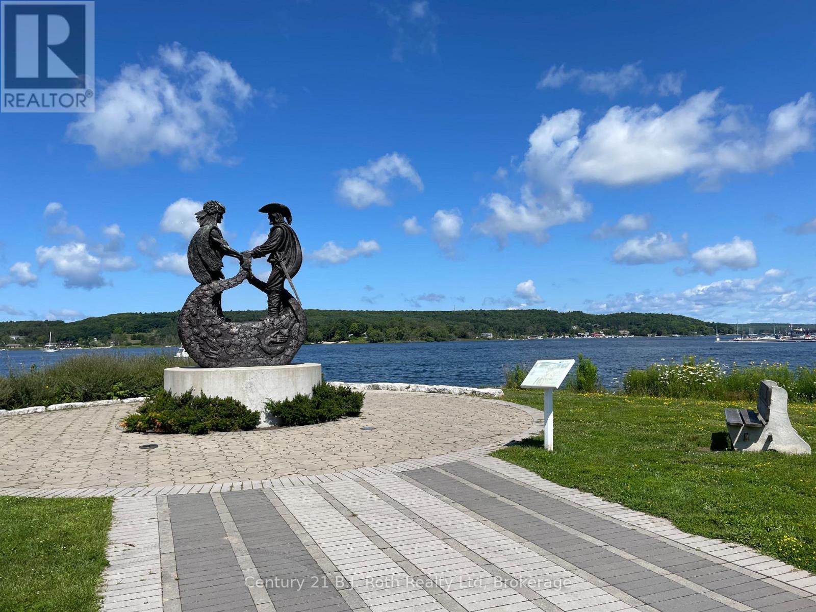 67 James Street, Penetanguishene, Ontario  L9M 2H8 - Photo 49 - S12222361