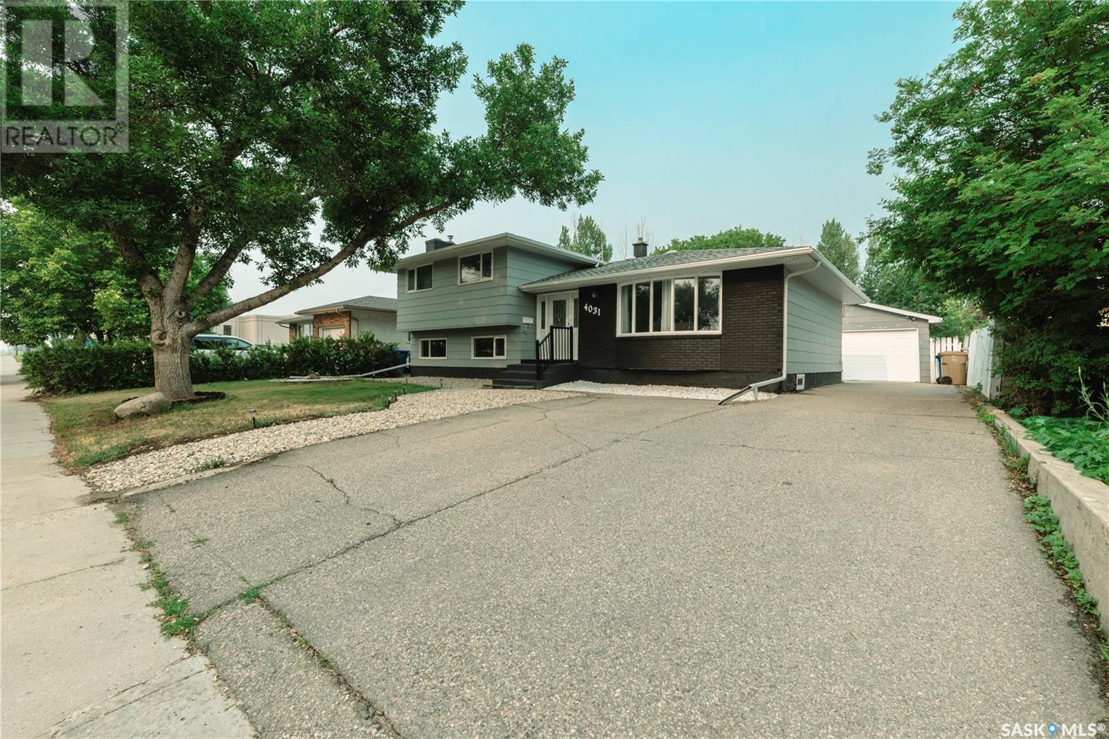Property at 4031 Pasqua STREET image 1