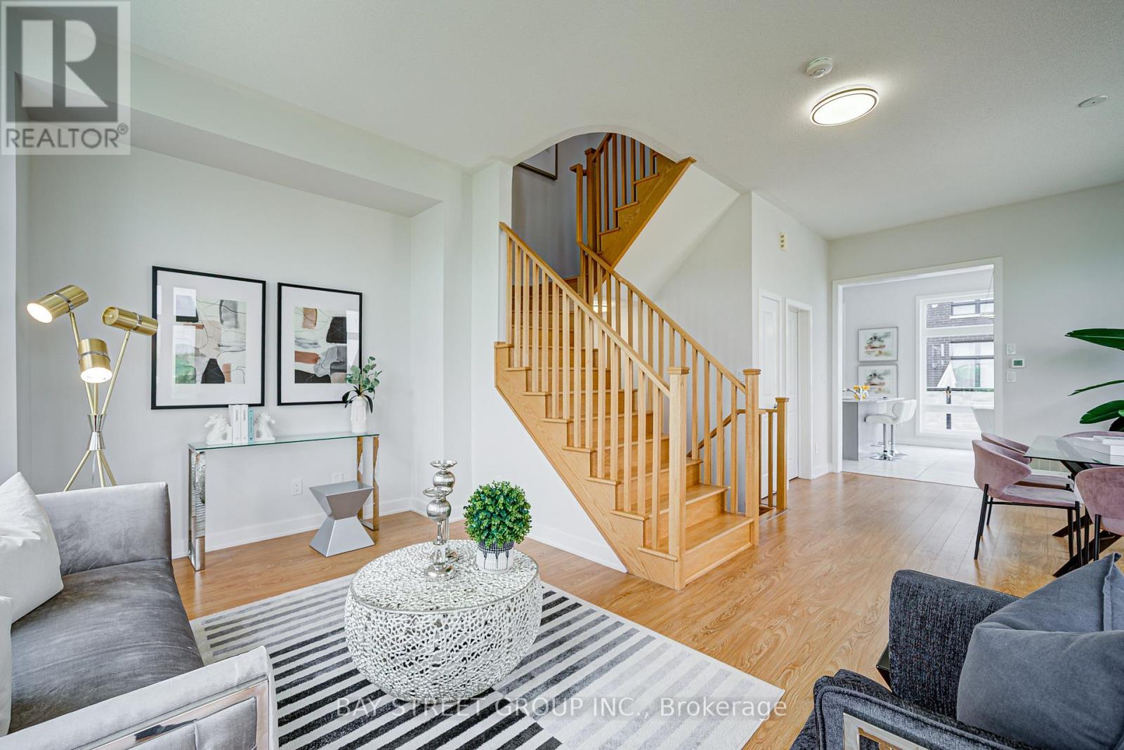35 Carpaccio Avenue, Vaughan, Ontario  L4H 4R5 - Photo 13 - N12280803