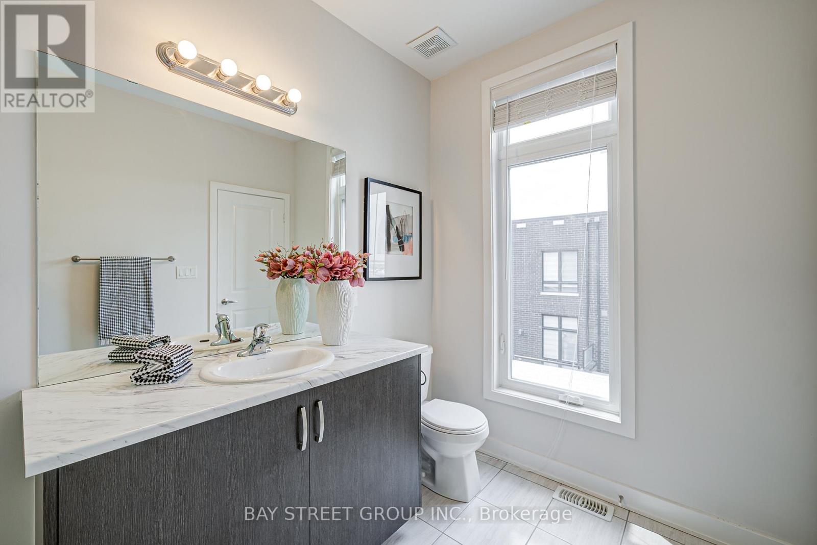 35 Carpaccio Avenue, Vaughan, Ontario  L4H 4R5 - Photo 38 - N12280803