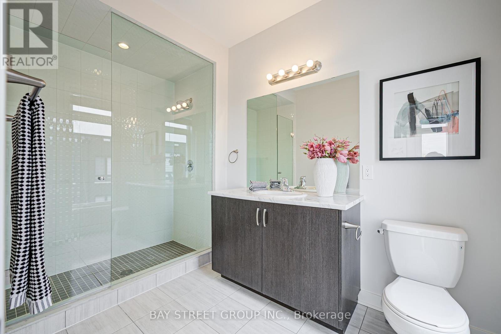 35 Carpaccio Avenue, Vaughan, Ontario  L4H 4R5 - Photo 39 - N12280803