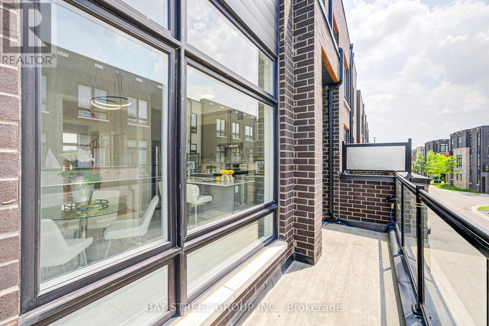 35 Carpaccio Avenue, Vaughan, Ontario  L4H 4R5 - Photo 44 - N12280803