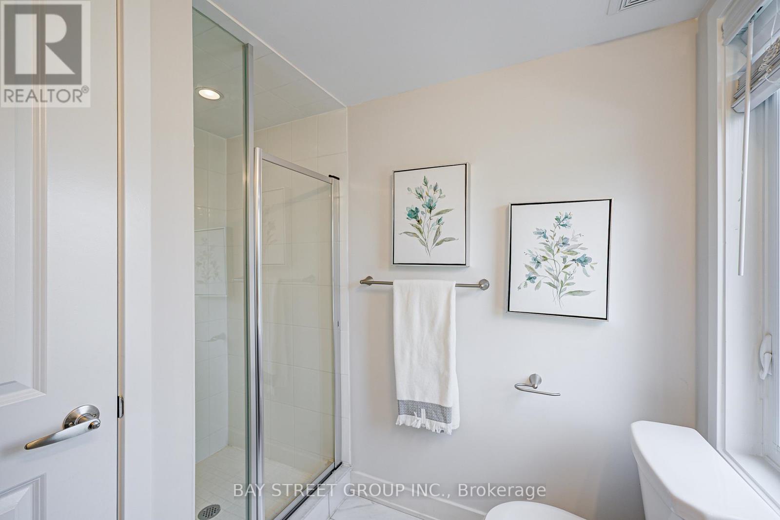 35 Carpaccio Avenue, Vaughan, Ontario  L4H 4R5 - Photo 8 - N12280803