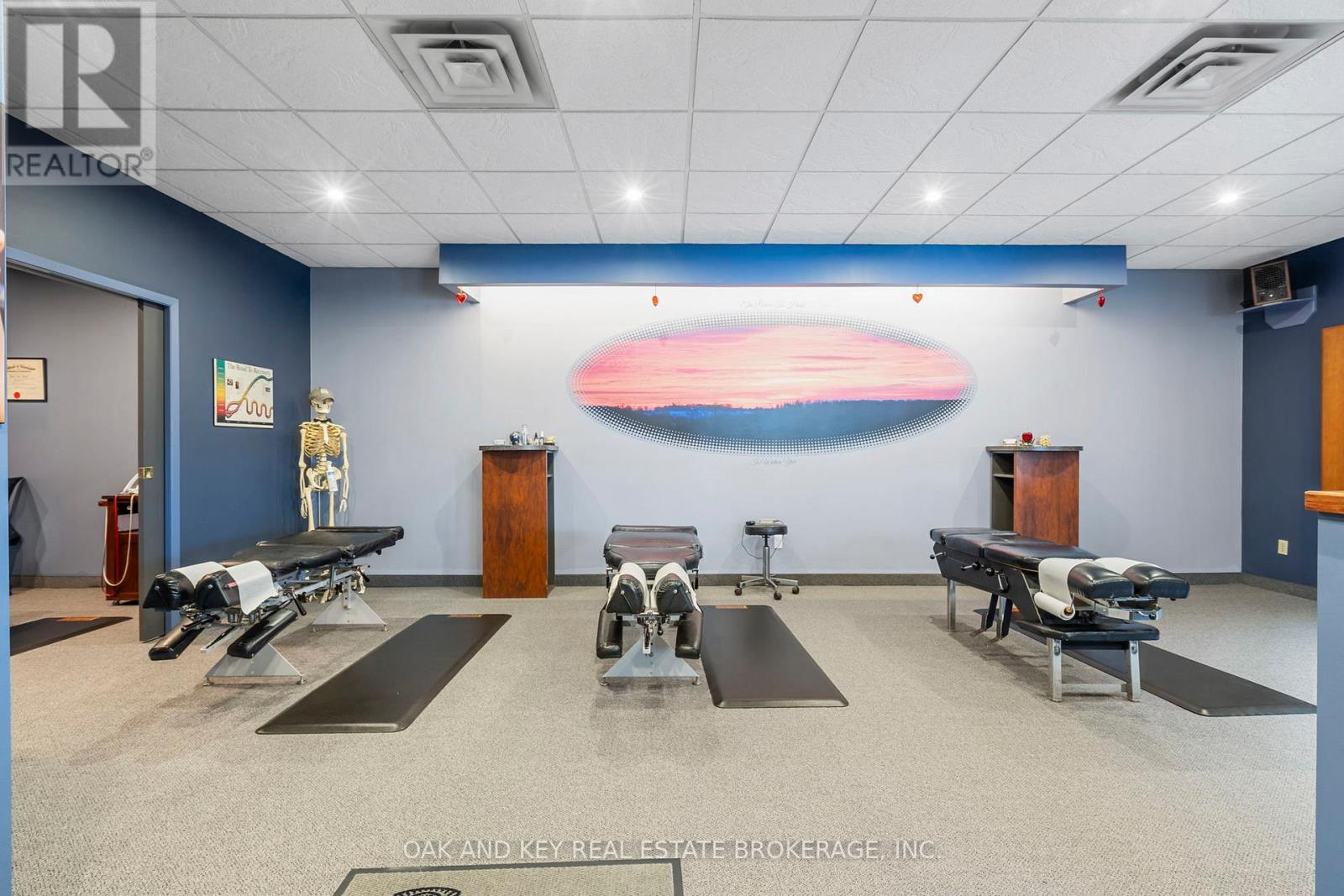 919 Oxford Street E, London East, Ontario  N5Y 3J8 - Photo 12 - X12280828