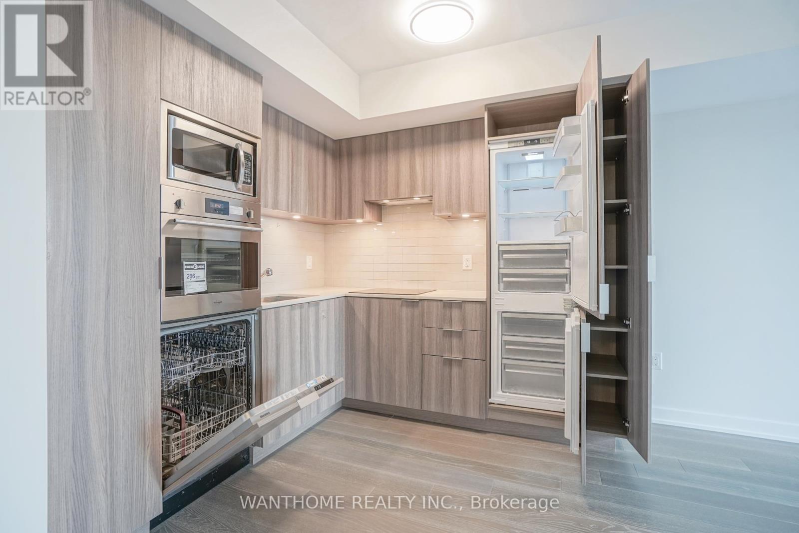 1607 - 11 Wellesley Street W, Toronto, Ontario  M4Y 0G4 - Photo 15 - C12280824