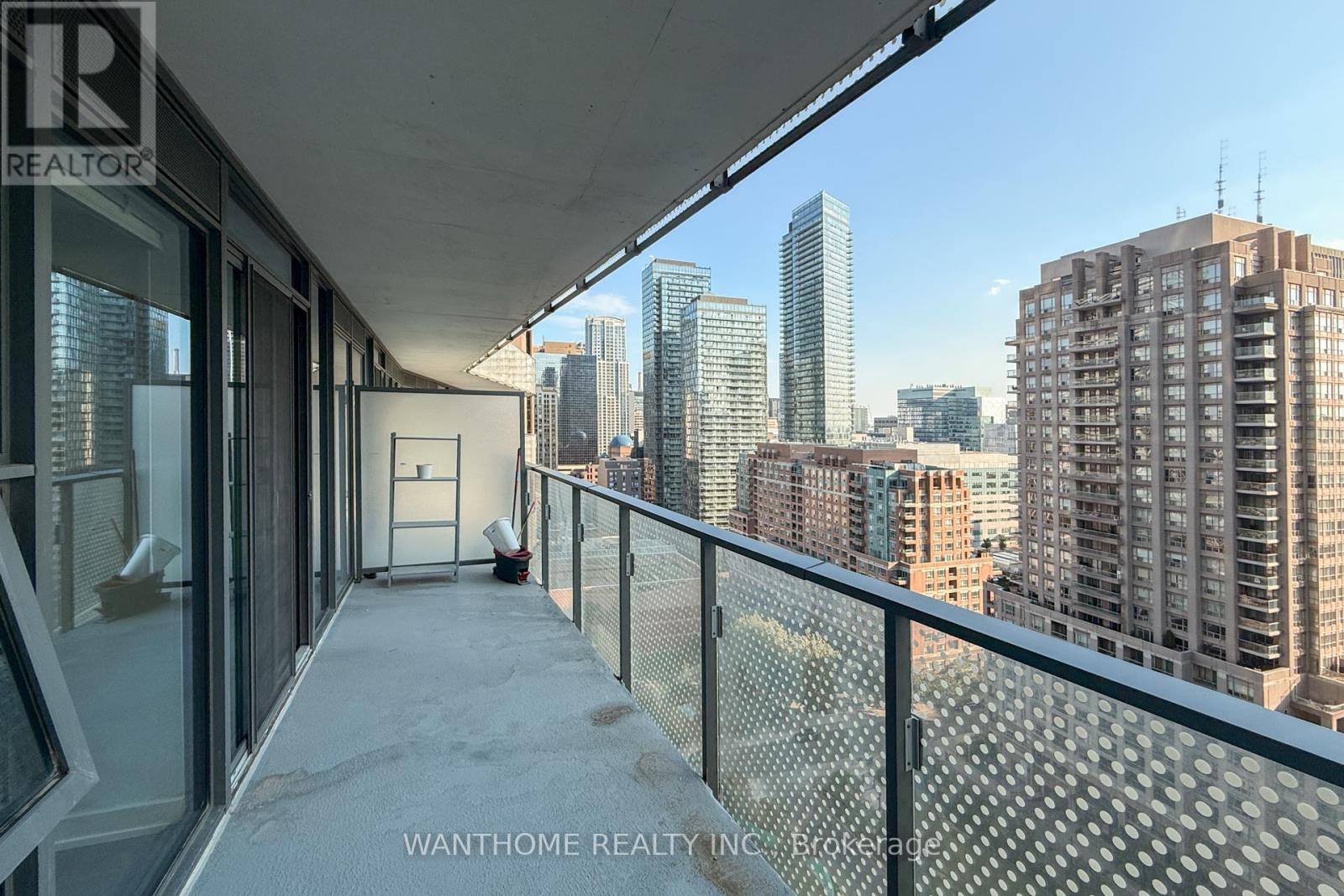 1607 - 11 Wellesley Street W, Toronto, Ontario  M4Y 0G4 - Photo 21 - C12280824