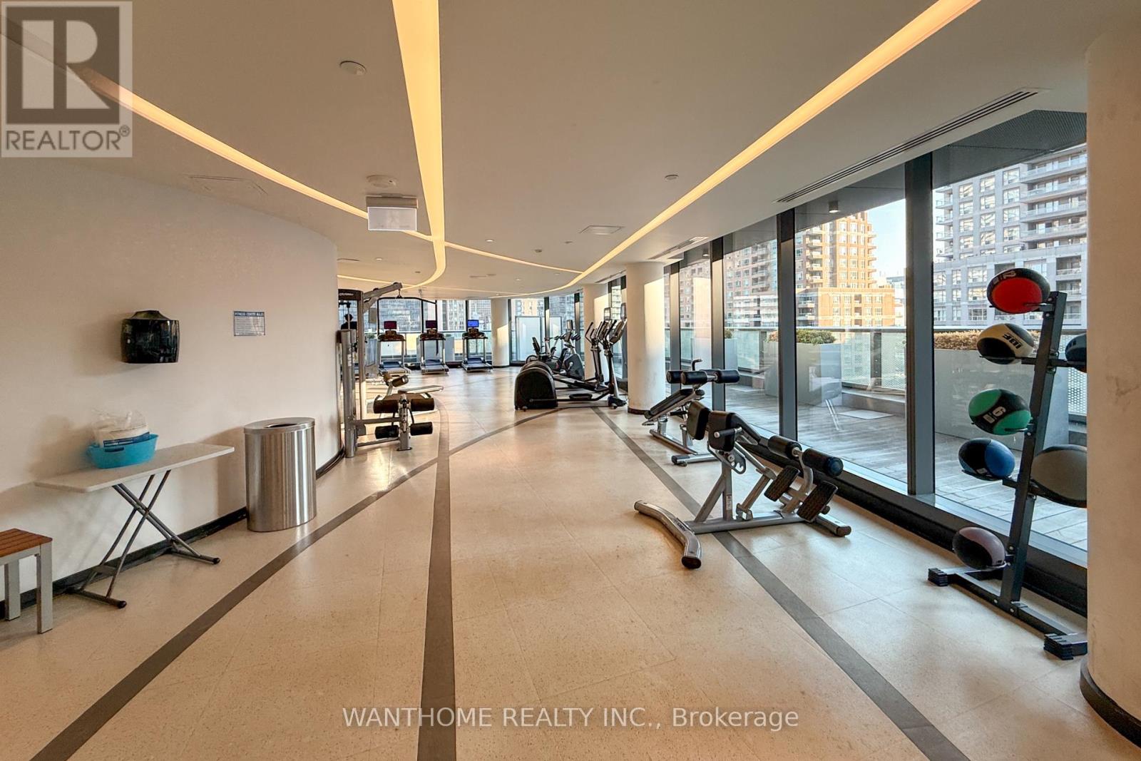 1607 - 11 Wellesley Street W, Toronto, Ontario  M4Y 0G4 - Photo 24 - C12280824