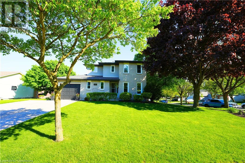 Property at 204 QUINTE Court image 3