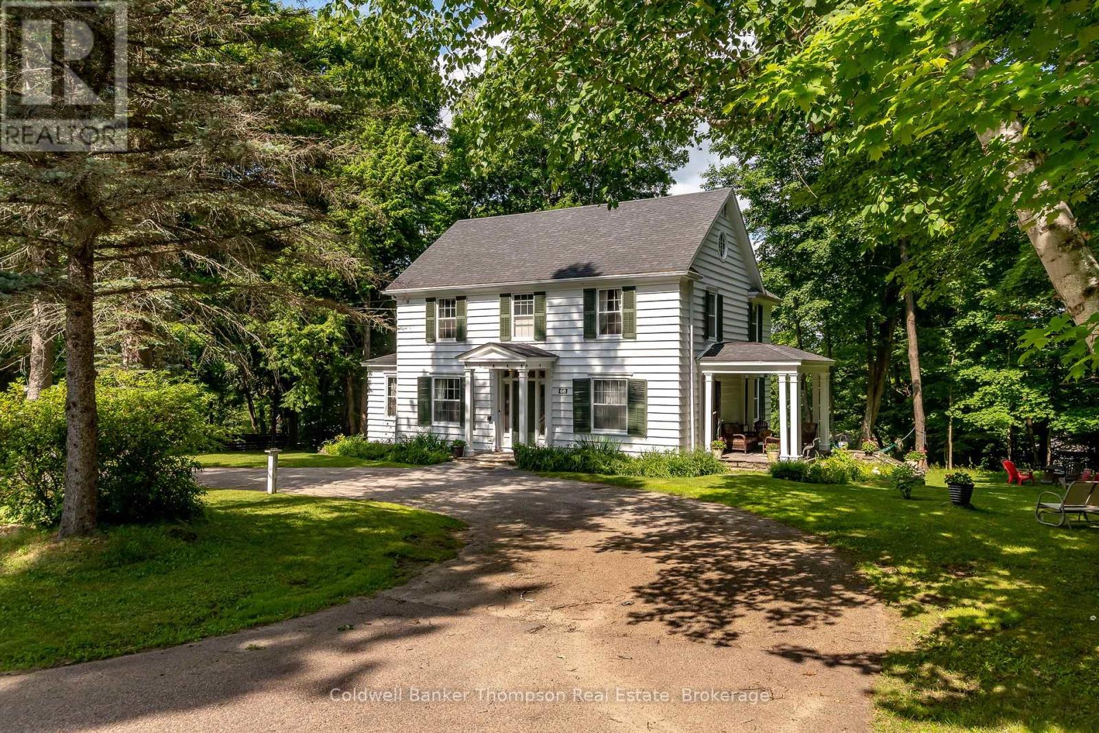 68 West Street S, Huntsville, Ontario  P1H 1P9 - Photo 1 - X12280853
