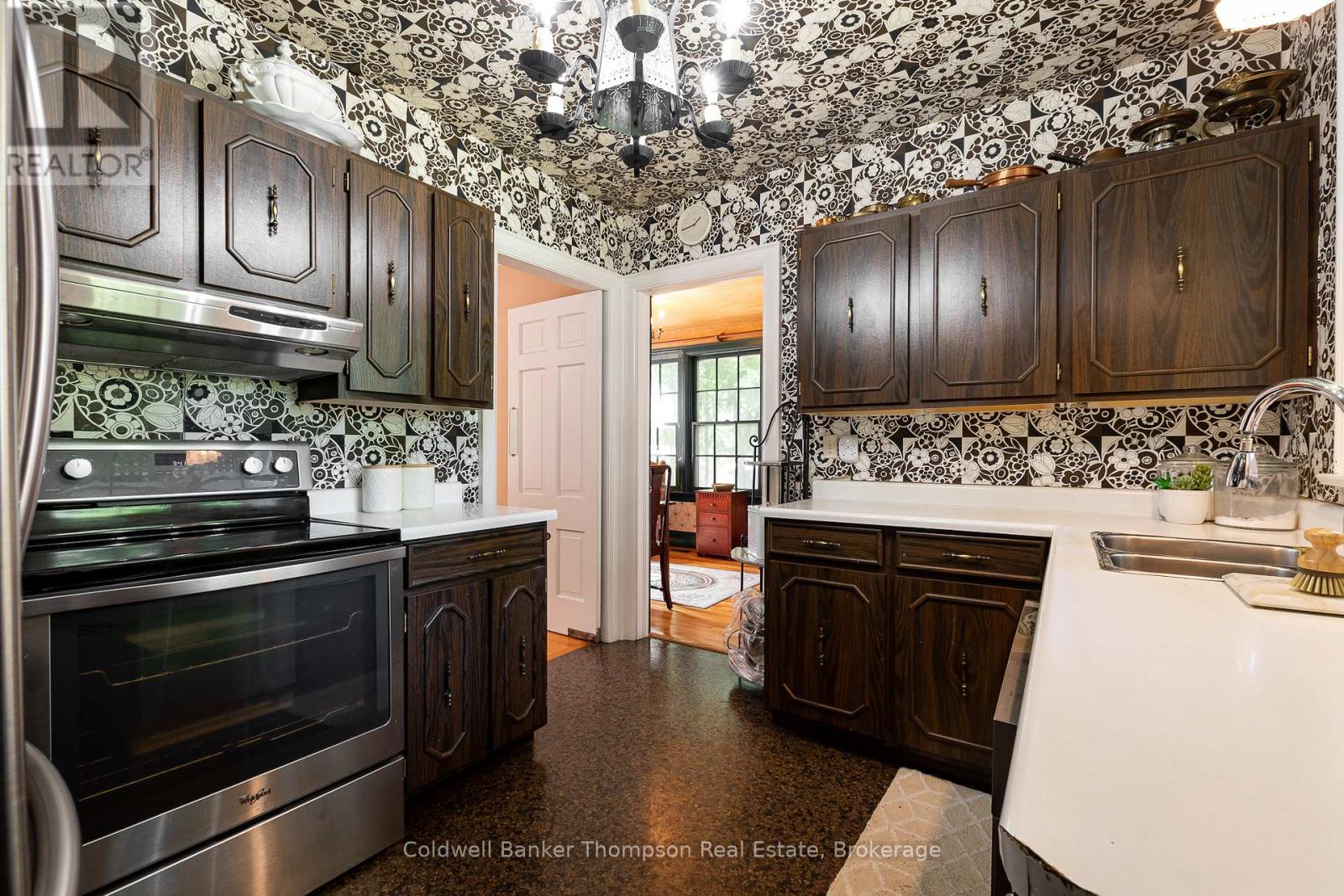 68 West Street S, Huntsville, Ontario  P1H 1P9 - Photo 15 - X12280853