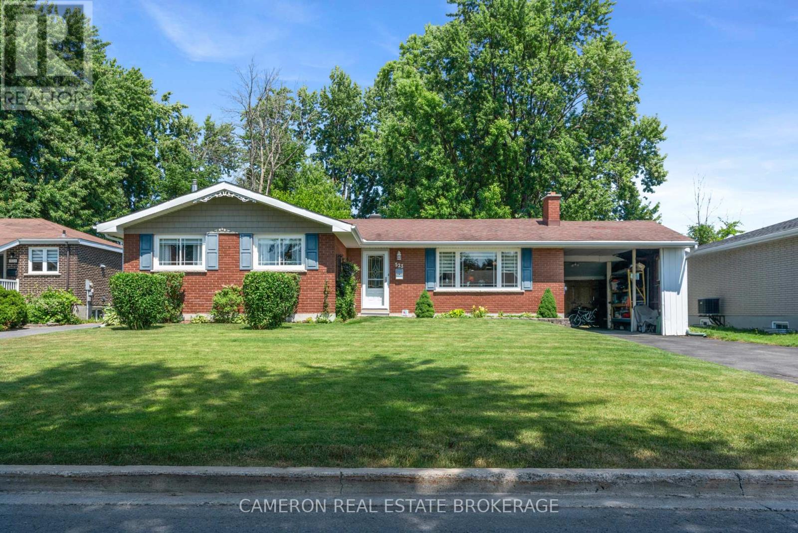 523 Lynwood Drive, Cornwall, Ontario  K6H 5W8 - Photo 2 - X12280843