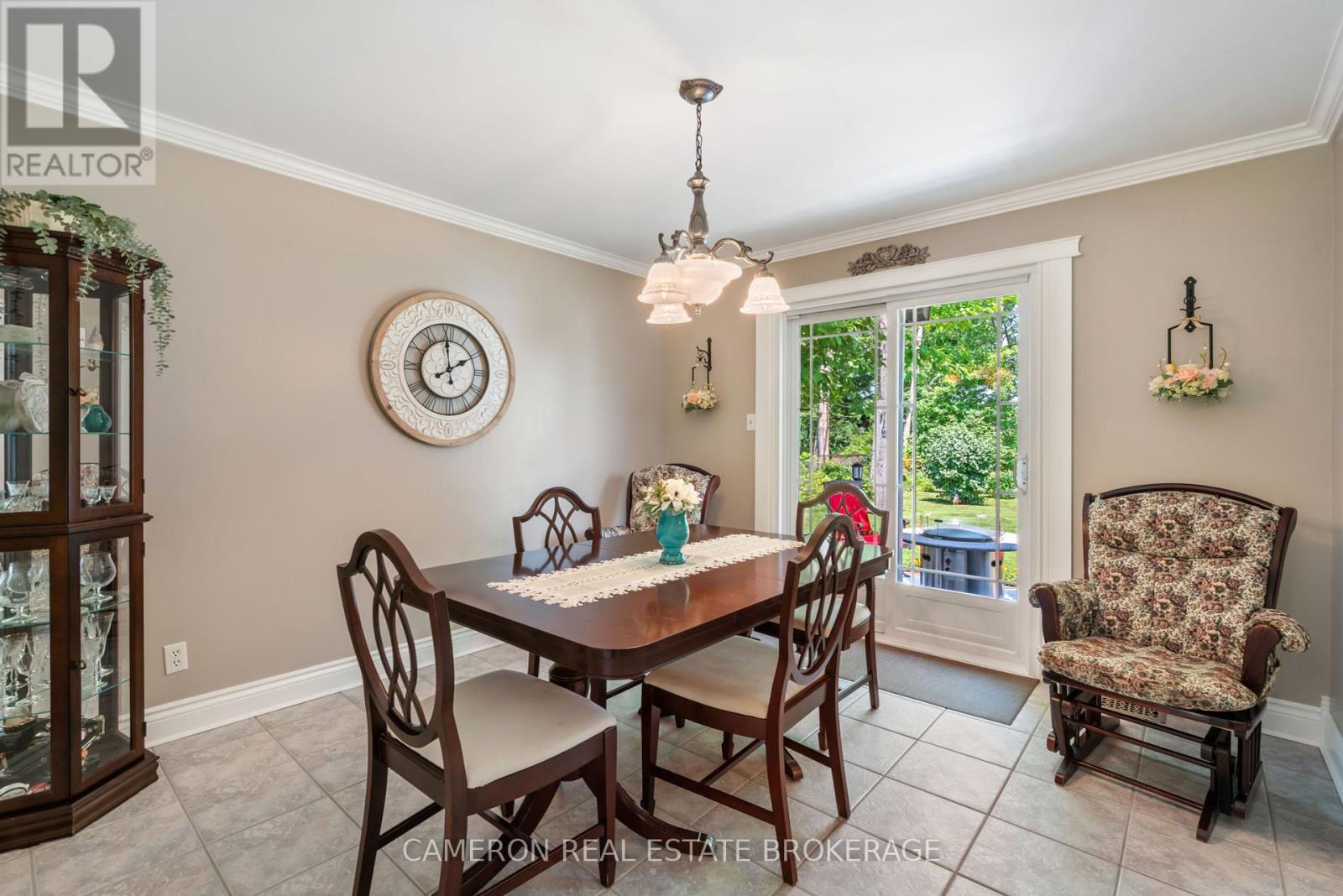 523 Lynwood Drive, Cornwall, Ontario  K6H 5W8 - Photo 21 - X12280843
