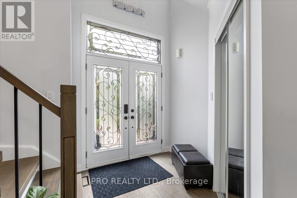 Property at 5 CHAPLIN CRESCENT image 2