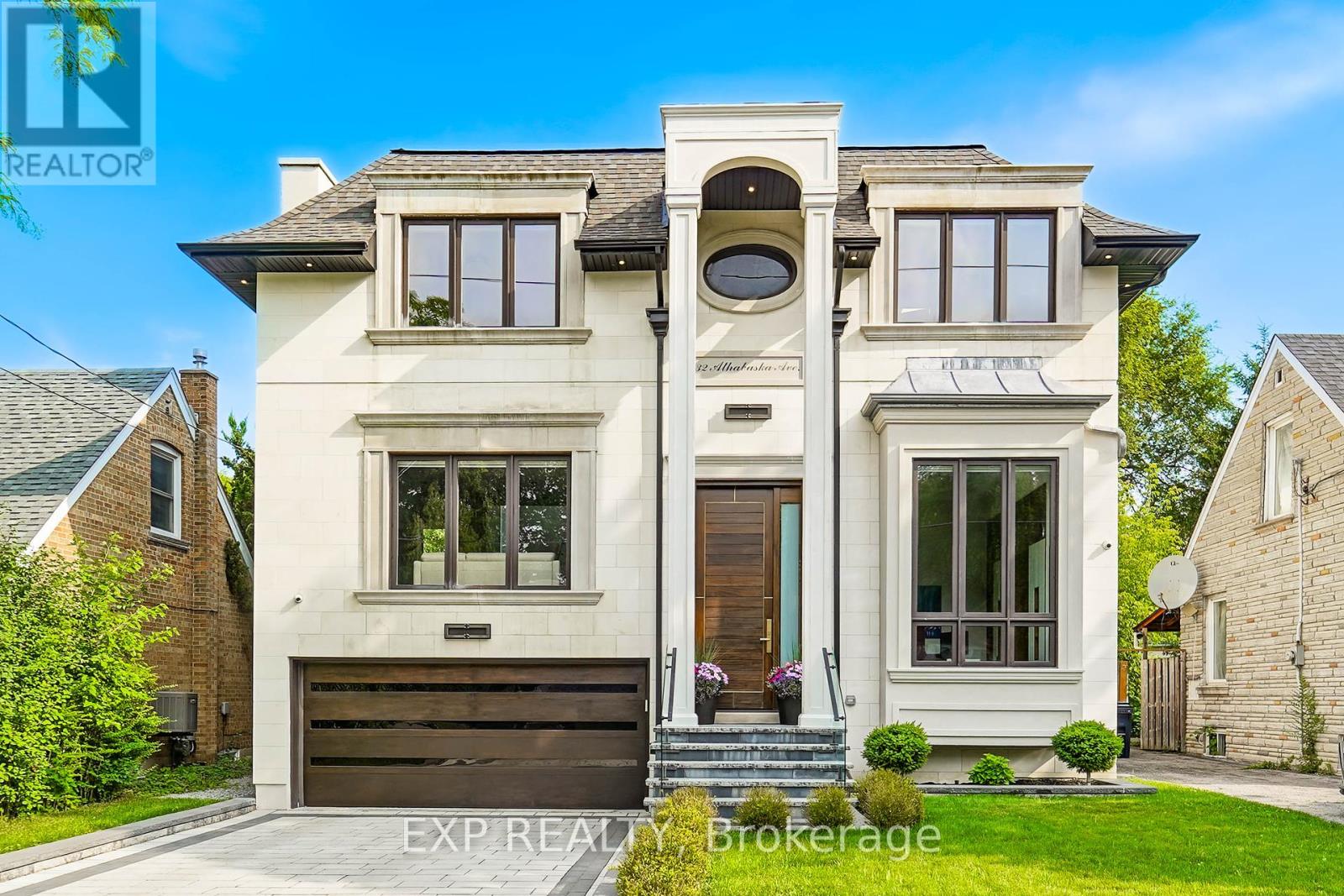 Property at 32 ATHABASKA AVENUE image 1