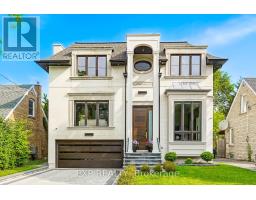 32 ATHABASKA AVENUE, Toronto, Ontario